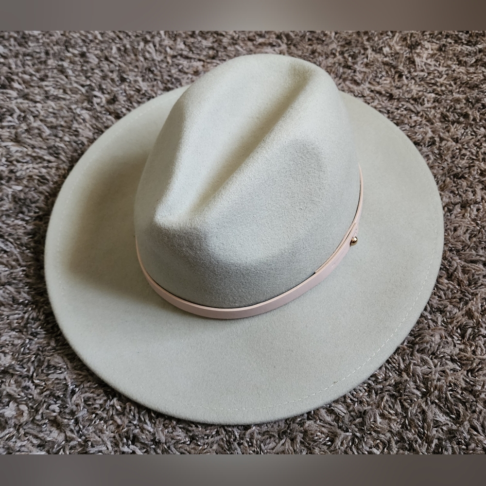 NWT Free People 100% Wool Light Green Wythe Leather Band Felt Hat O/S